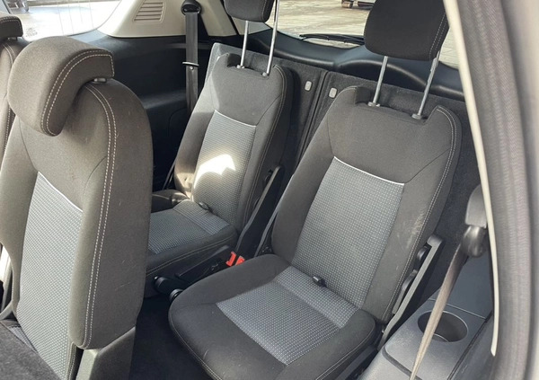 Ford S-Max cena 30900 przebieg: 178940, rok produkcji 2010 z Kielce małe 379